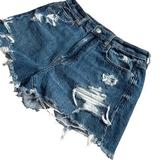 American Eagle Comfort Stretch Waistband Mom Short Destroyed Denim Size 6 - Picture 5 of 9